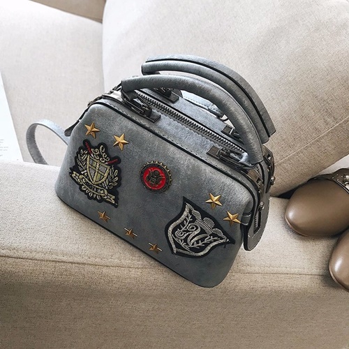 B0287 IDR.177.000 MATERIAL PU SIZE L21XH14X10CM WEIGHT 700GR COLOR LIGHTGRAY