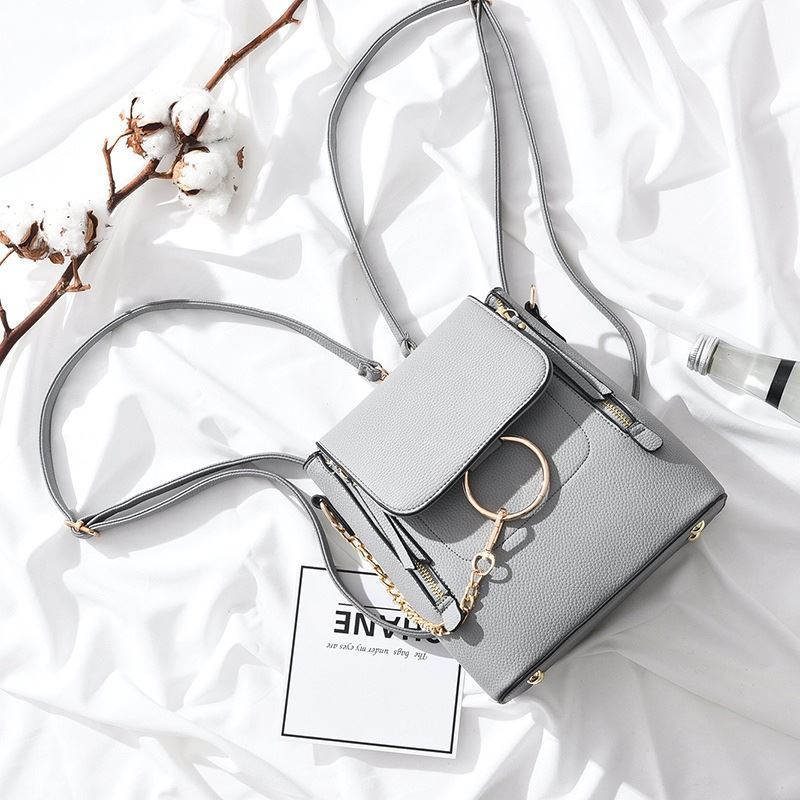 B369 JKT IDR.174.000 MATERIAL PU SIZE L22XH23XW11CM WEIGHT 650GR COLOR GRAY
