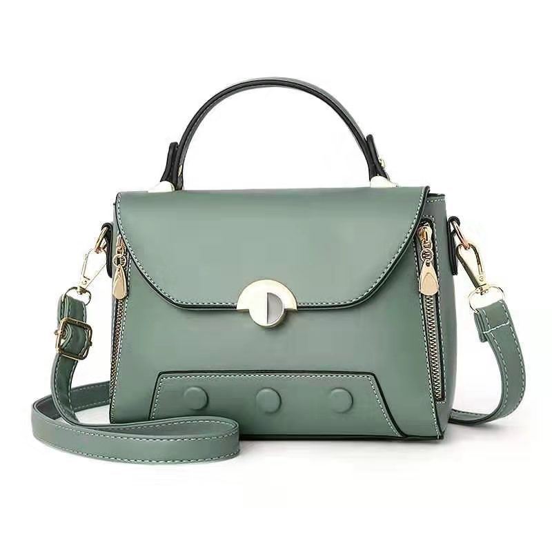 B990215 IDR.155.000 MATERIAL PU SIZE L22.5XH16.5XW10.5CM WEIGHT 700GR COLOR GREEN
