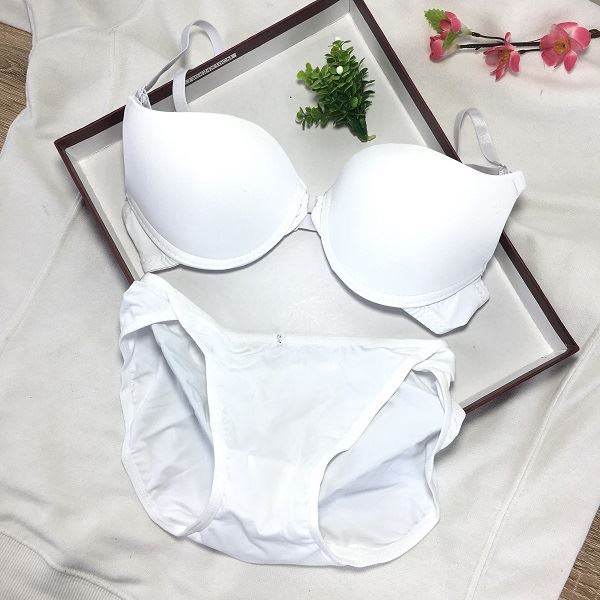 BRS2501 IDR.39.000 MATERIAL NYLON SIZE 32,34,36 CUP B (1SET CELANA BRA) WEIGHT 100GR COLOR WHITE