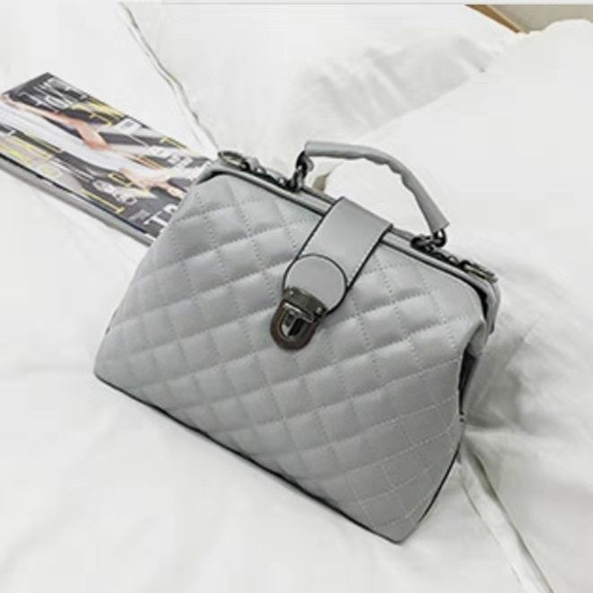 BTH010 IDR.118.000 MATERIAL PU SIZE L27XH21XW12CM WEIGHT 700GR COLOR GRAY