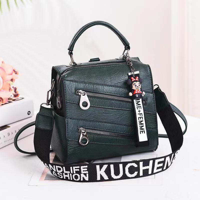 JT003 IDR.162.000 MATERIAL PU SIZE L21XH20XW13CM WEIGHT 750GR COLOR GREEN