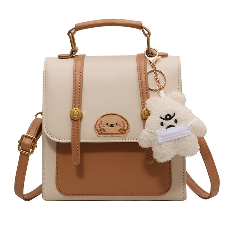 JT00753 IDR.178.000 MATERIAL PU SIZE L20XH21XW7CM WEIGHT 550GR COLOR BEIGE