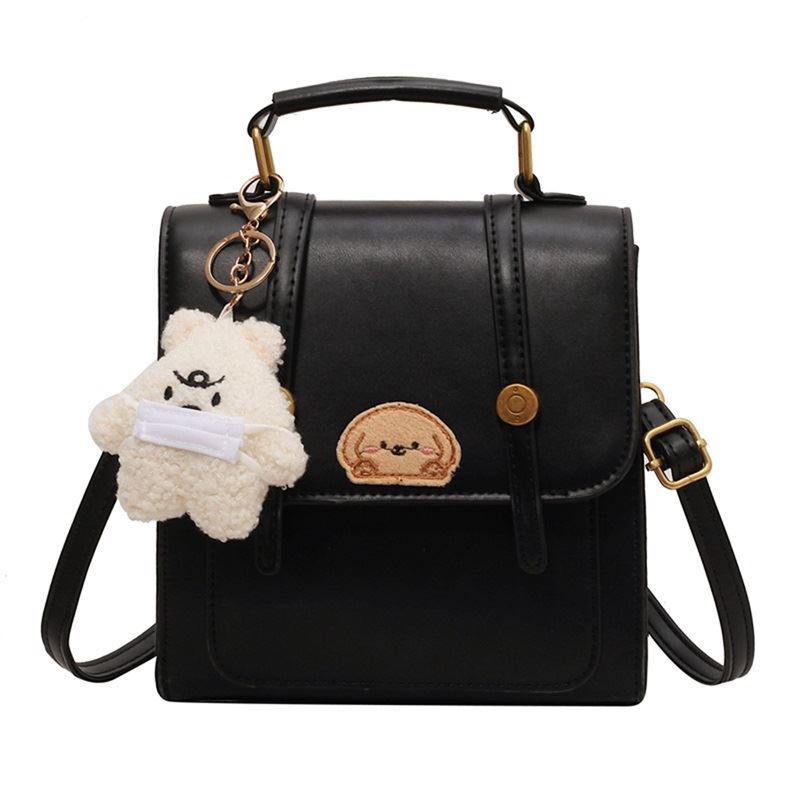 JT00753 IDR.178.000 MATERIAL PU SIZE L20XH21XW7CM WEIGHT 550GR COLOR BLACK