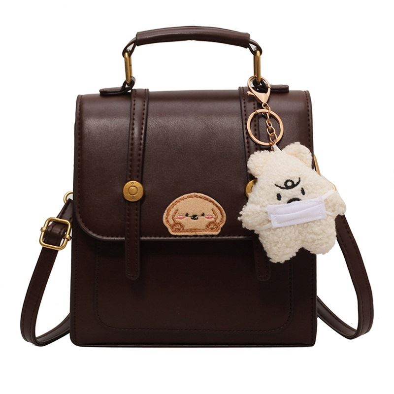 JT00753 IDR.178.000 MATERIAL PU SIZE L20XH21XW7CM WEIGHT 550GR COLOR COFFEE