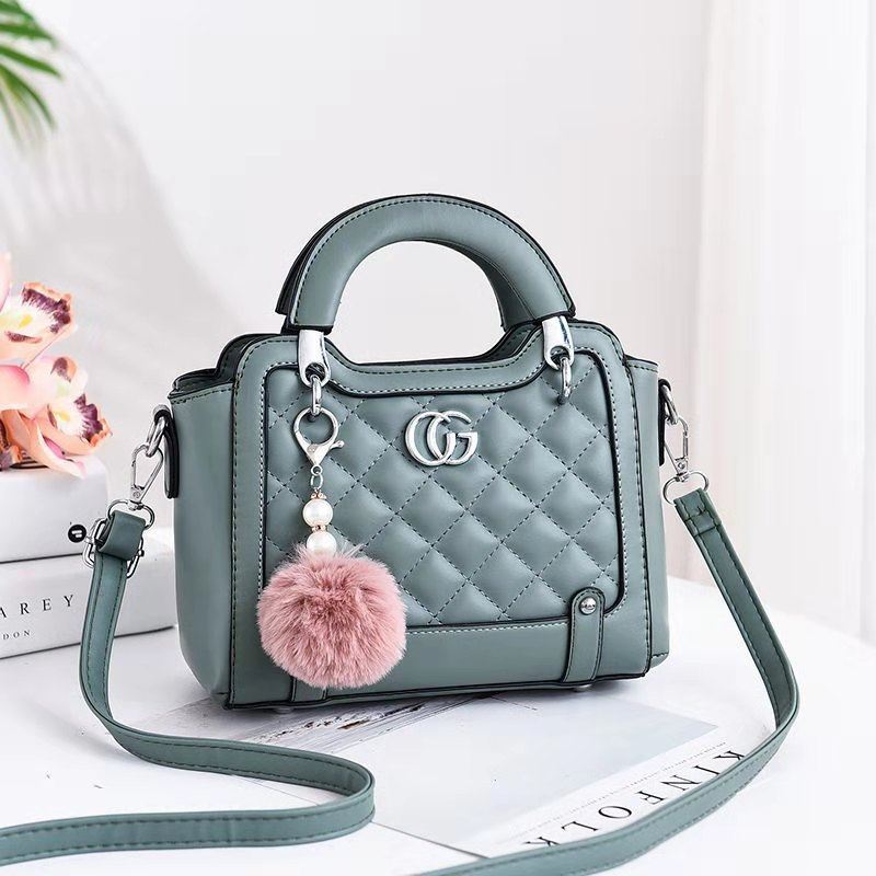 JT0147 IDR.166.000 MATERIAL PU SIZE L13XH18XW10CM WEIGHT 600GR COLOR GREEN