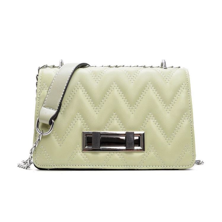 JT0160 IDR.177.000 MATERIAL PU SIZE L20XH13XW7CM WEIGHT 500GR COLOR GREEN