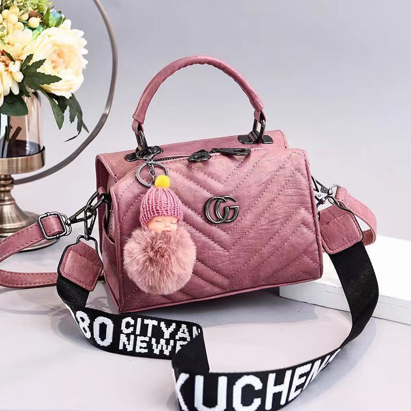 JT0201 IDR.172.000 MATERIAL PU SIZE L21XH15XW14CM WEIGHT 550GR COLOR PINK