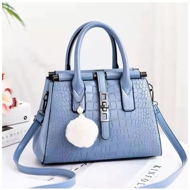 JT0690 IDR.177.000 MATERIAL PU SIZE L28XH21XW11CM WEIGHT 850GR COLOR LIGHTBLUE