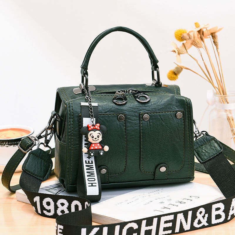 JT12305 IDR.181.000 MATERIAL PU SIZE L21XH15XW13CM WEIGHT 600GR COLOR GREEN