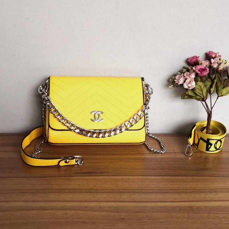 JT12852 IDR.185.000 MATERIAL PU SIZE L20XH15XW8CM WEIGHT 450GR COLOR YELLOW