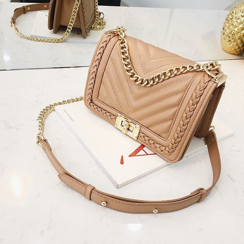 JT15852 IDR.158.000 MATERIAL PU SIZE L20XH15XW8CM WEIGHT 550GR COLOR KHAKI