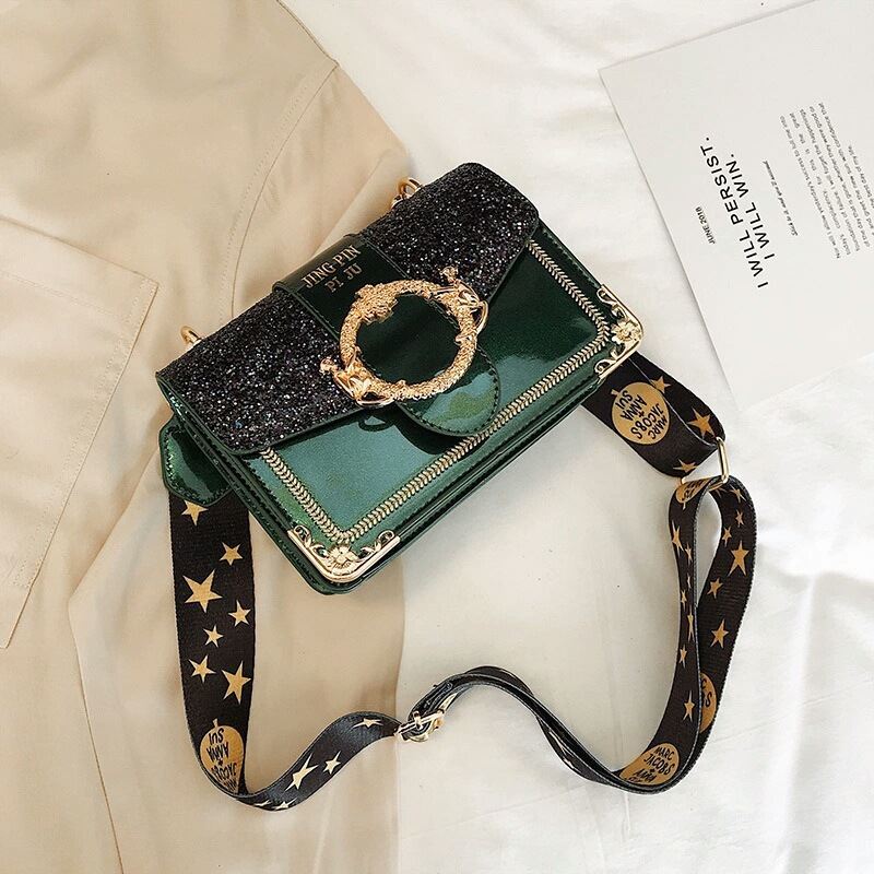 JT16244 IDR.145.000 MATERIAL PU SIZE L19XH14XW9CM WEIGHT 450GR COLOR GREEN