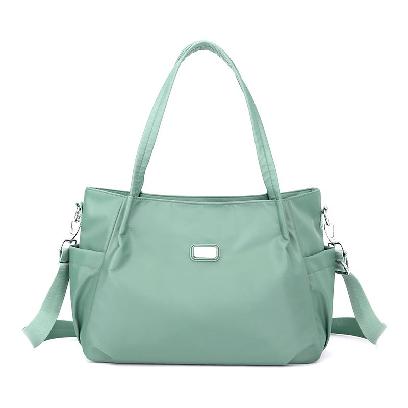JT1676 IDR.179.000 MATERIAL NYLON SIZE L29XH24XW11CM WEIGHT 400GR COLOR LIGHTGREEN