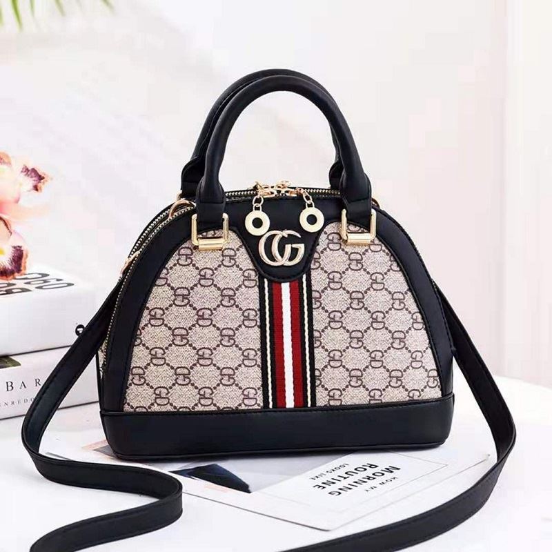 JT19023 IDR.159.000 MATERIAL PU SIZE L25XH19XW12CM WEIGHT 800GR COLOR BLACK