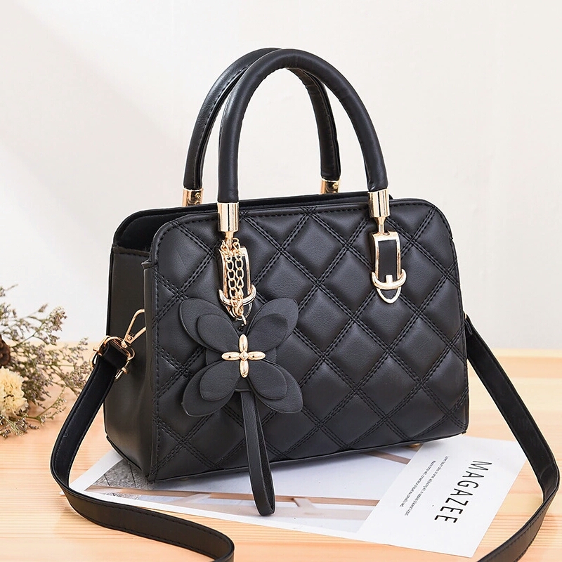 JT19111 IDR.172.000 MATERIAL PU SIZE L23XH17XW12CM WEIGHT 600GR COLOR BLACK