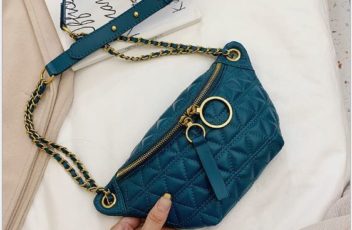 JT2058 IDR.155.000 MATERIAL PU SIZE L28XH14XW6CM WEIGHT 300GR COLOR GREEN