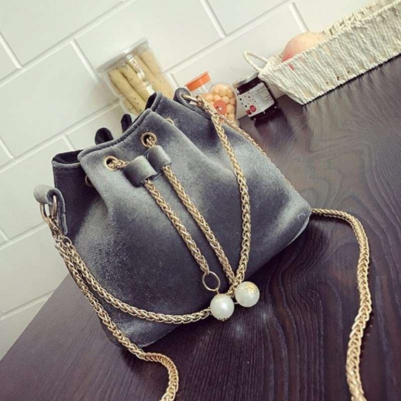 JT208658 IDR.130.000 MATERIAL MAONI SIZE L22XH22XW15CM WEIGHT 400GR COLOR GRAY