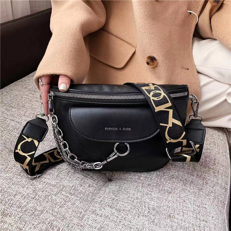 JT2102 IDR.176.000 MATERIAL PU SIZE L23-26XH17XW3CM WEIGHT 450GR COLOR BLACK
