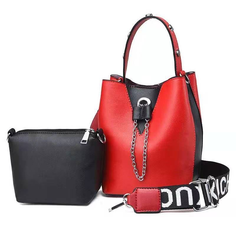 JT2591 (2IN1) IDR.165.000 MATERIAL PU SIZE L14XH21XW14CM WEIGHT 550GR (2IN1) COLOR RED
