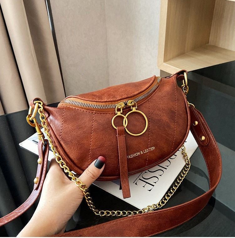 JT30337 IDR.156.000  MATERIAL PU SIZE L15XH14XW6CM WEIGHT 350GR COLOR BROWN