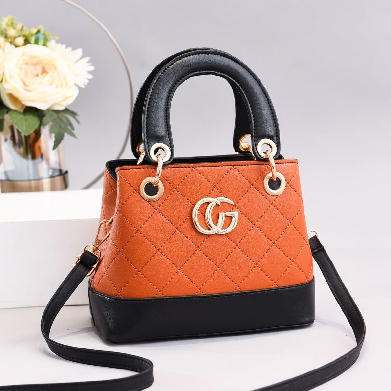 JT3079 IDR.175.000 MATERIAL PU SIZE L22XH18XW13CM WEIGHT 600GR COLOR ORANGE