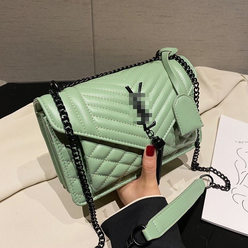 JT34461 IDR.155.000 MATERIAL PU SIZE L23XH15XW8CM WEIGHT 500GR COLOR GREEN