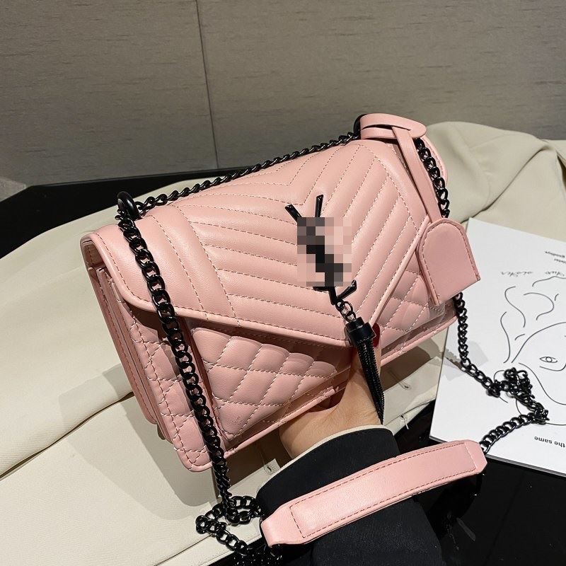 JT34461 IDR.155.000 MATERIAL PU SIZE L23XH15XW8CM WEIGHT 500GR COLOR PINK