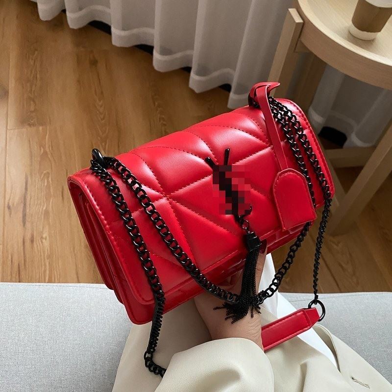 JT34463 IDR.155.000 MATERIAL PU SIZE L23XH15XW8CM WEIGHT 650GR COLOR RED