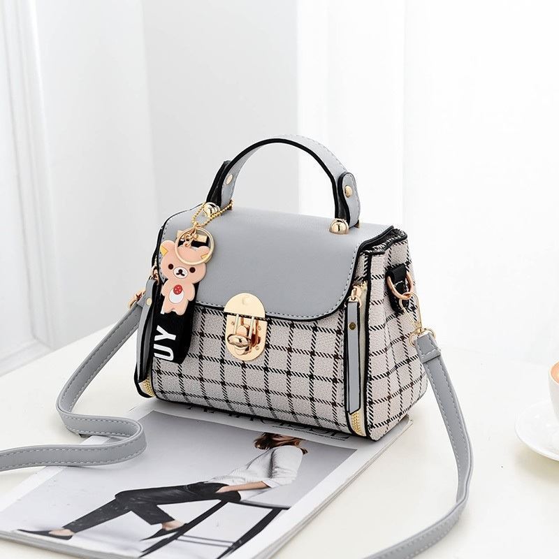 JT387 IDR.152.000 MATERIAL CANVAS SIZE L20XH15XW11CM WEIGHT 600GR COLOR GRAY