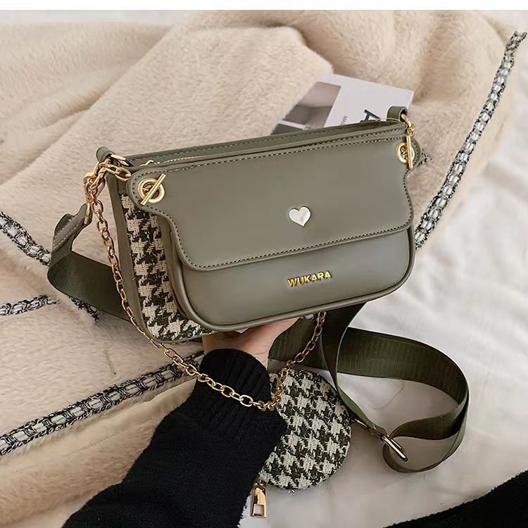 JT4144 3IN1 IDR.192.000 MATERIAL PU SIZE BIG L22XH13XW4CM SMALL L18XH12XW4CM WEIGHT 550GR COLOR GREEN