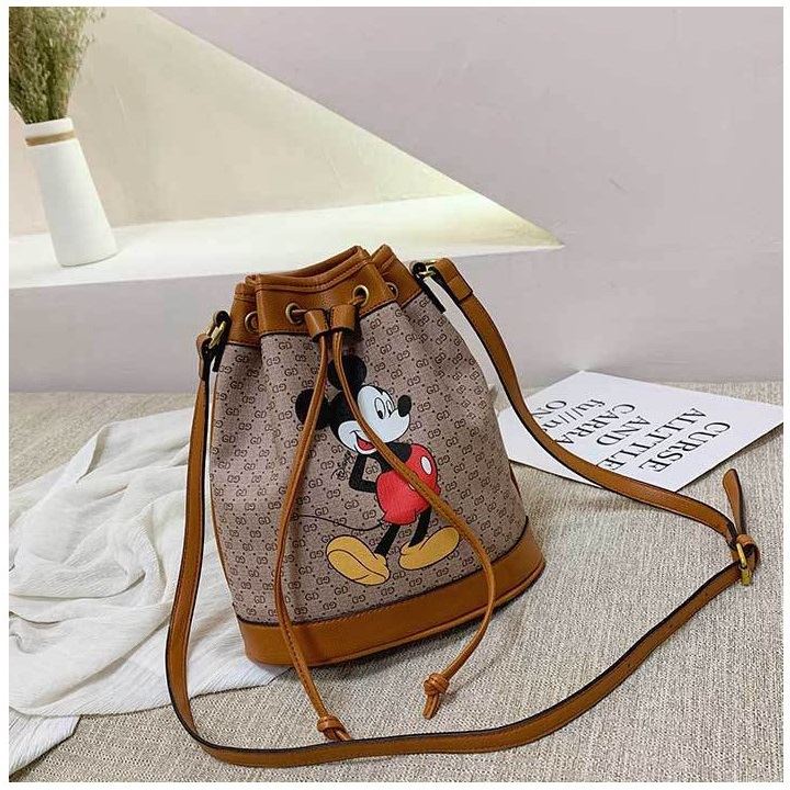 JT4649 IDR.174.000 MATERIAL PU SIZE L24XH27XW13CM WEIGHT 400GR COLOR BROWN