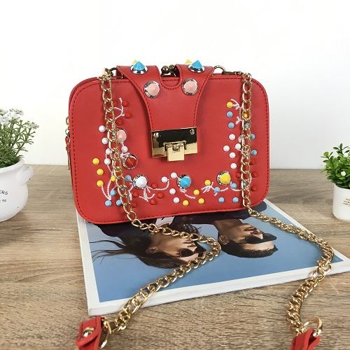 JT48050 IDR.149.000 MATERIAL JELLY SIZE L21XH15XW7CM WEIGHT 800GR COLOR RED