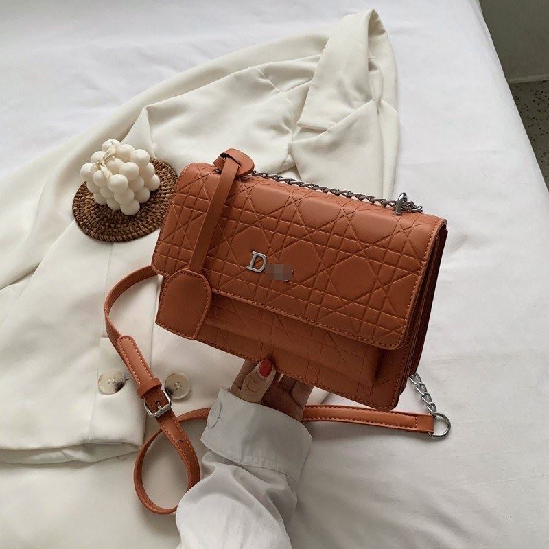 JT5043 IDR.156.000 MATERIAL PU SIZE L22XH14.5XH14.5XW12.5CM WEIGHT 500GR COLOR BROWN