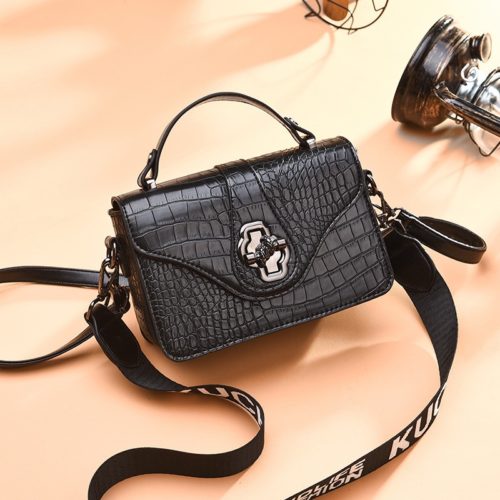 JT505 IDR.168.000 MATERIAL PU SIZE L20XH13XW7CM WEIGHT COLOR BLACK