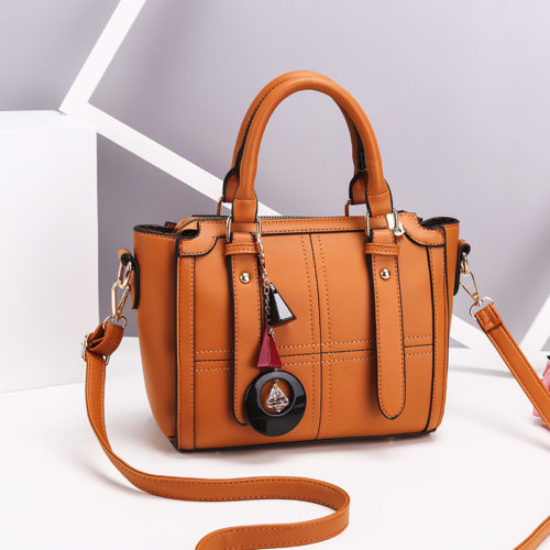 JT616 IDR.169.000 MATERIAL PU SIZE WEIGHT COLOR BROWN