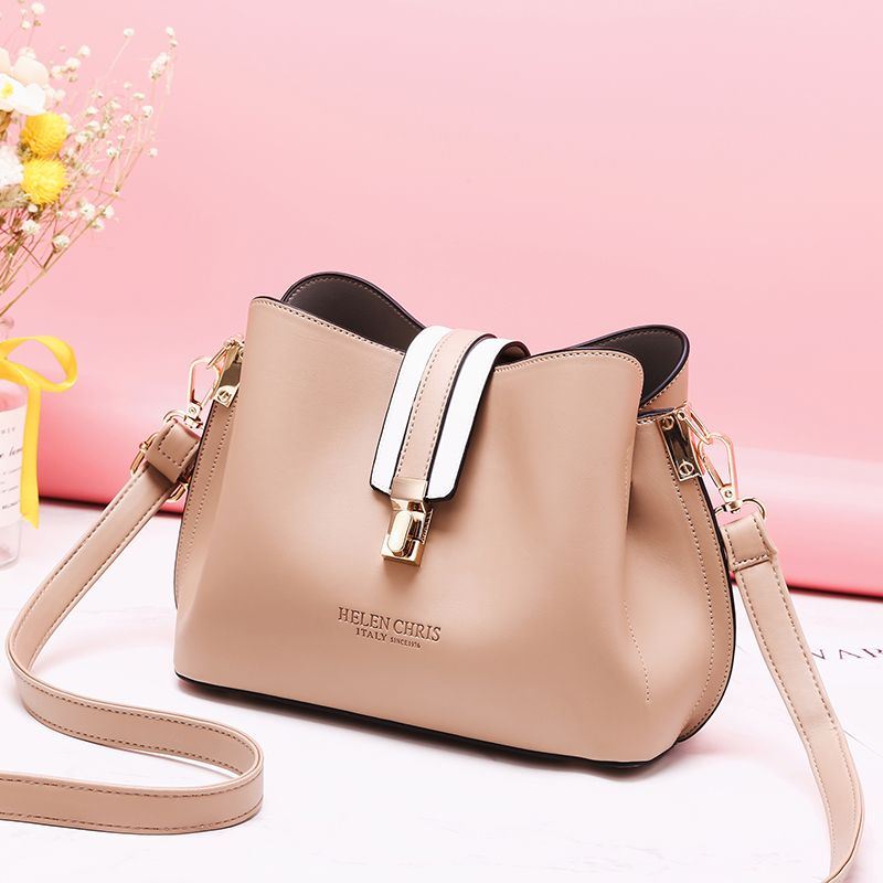 JT62346 IDR.154.000 MATERIAL PU SIZE L22XH17XW12CM WEIGHT 500GR COLOR KHAKI