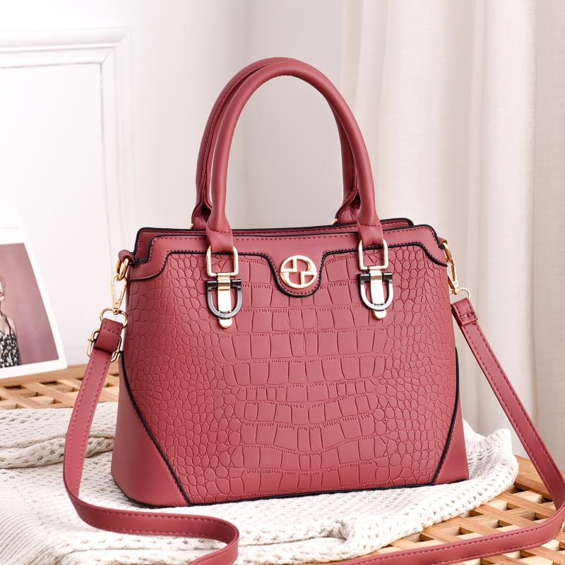 JT6612 IDR.180.000 MATERIAL PU SIZE L30XH23XW14CM WEIGHT 750GR COLOR PINK