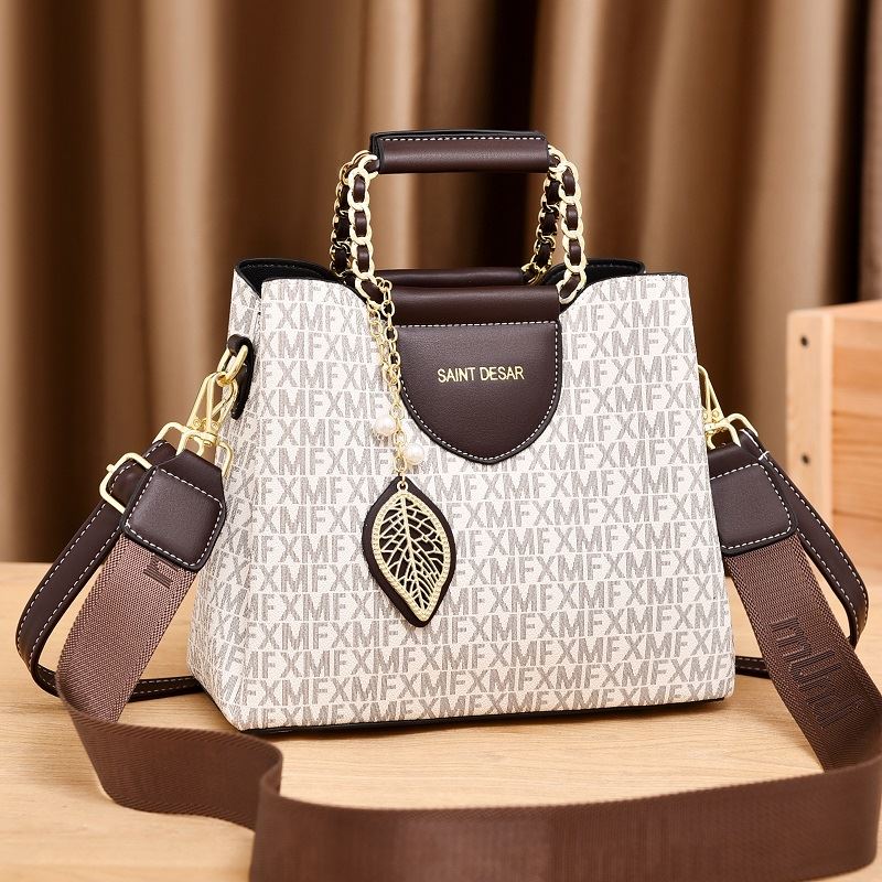 JT6691 IDR.180.000 MATERIAL PU SIZE L24XH20XW13CM WEIGHT 650GR COLOR FXMWHITE