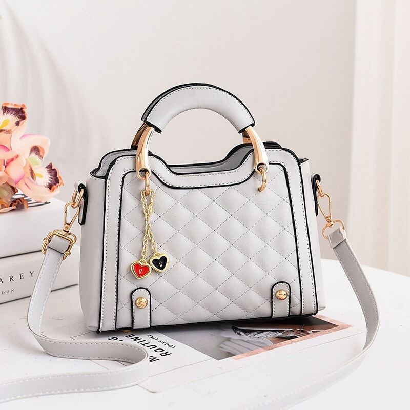 JT8011 IDR.169.000 MATERIAL PU SIZE L24XH15XW11CM WEIGHT 550GR COLOR GRAY