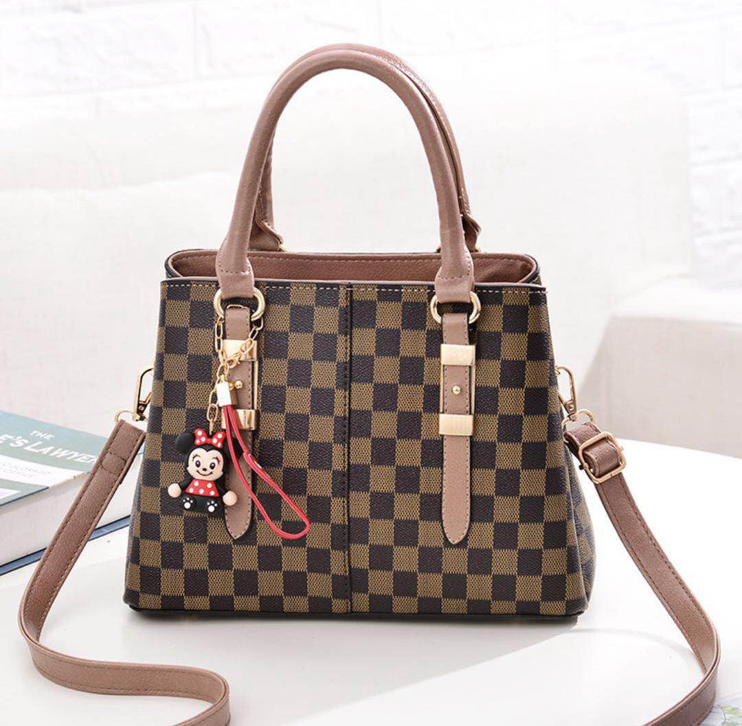 JT80111 IDR.180.000 MATERIAL PU SIZE L29XH20XW14CM WEIGHT 900GR COLOR KHAKI