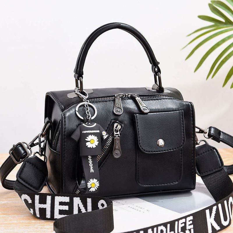 JT8856 IDR.180.000 MATERIAL PU SIZE L28XH16XW14CM WEIGHT 650GR COLOR BLACK