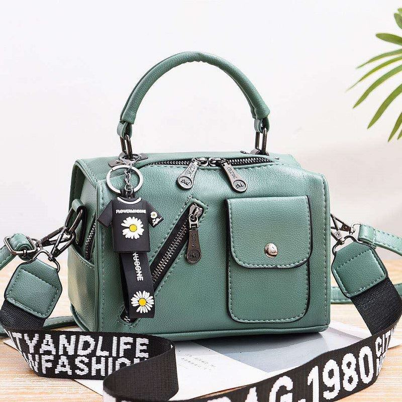 JT8856 IDR.180.000 MATERIAL PU SIZE L28XH16XW14CM WEIGHT 650GR COLOR GREEN