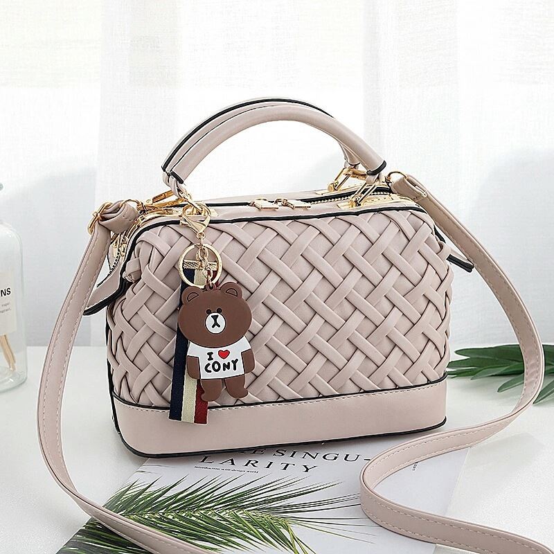 JT8872 IDR.178.000 MATERIAL PU SIZE L23XH15XW14CM WEIGHT 650GR COLOR BEIGE