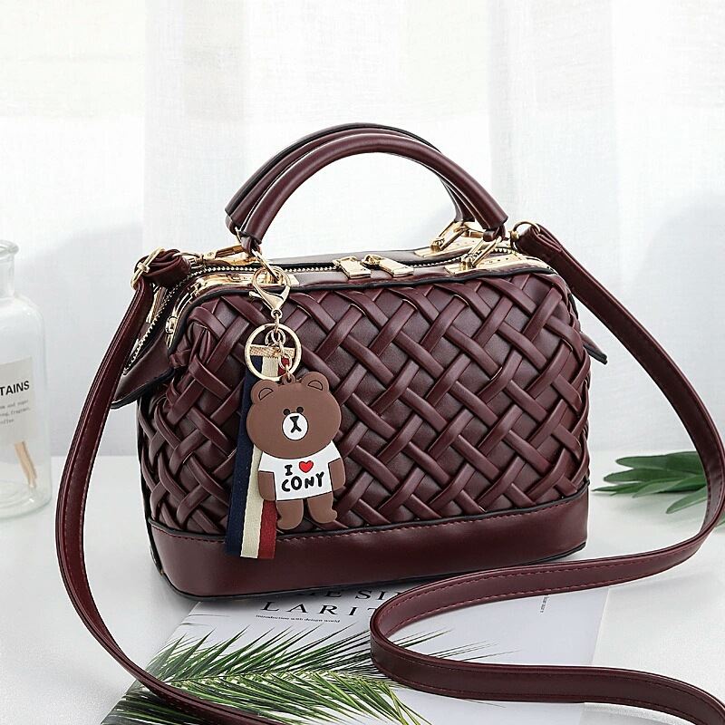 JT8872 IDR.178.000 MATERIAL PU SIZE L23XH15XW14CM WEIGHT 650GR COLOR PURPLE