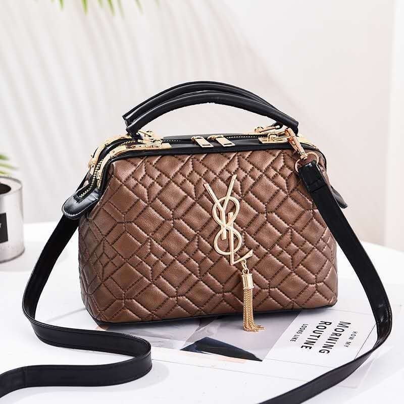 JT88963 IDR.180.000 MATERIAL PU SIZE L24XH17XW14CM WEIGHT 550GR COLOR GOLD