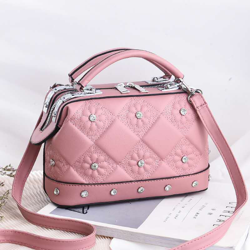 JT88969 IDR.181.000 MATERIAL PU SIZE L23XH15XW13CM WEIGHT 750GR COLOR PINK