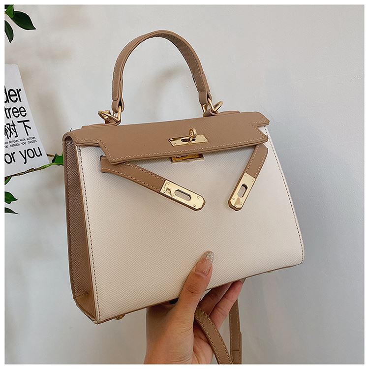 JT9366 IDR.168.000 MATERIAL PU SIZE L22XH17XW10CM WEIGHT COLOR BEIGE