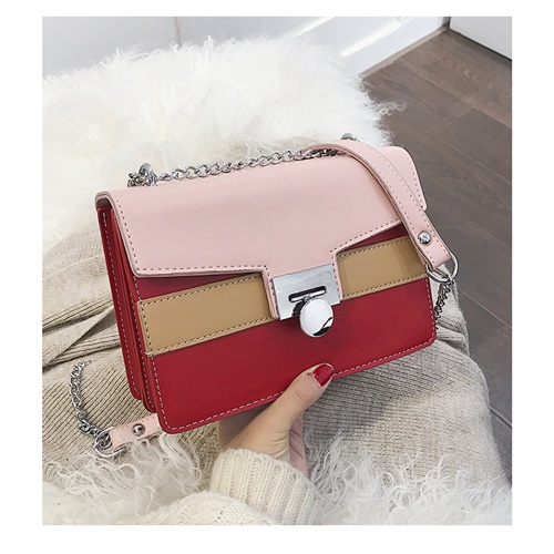 JT942 IDR.165.000 MATERIAL PU SIZE L21XH14XW8CM WEIGHT 500GR COLOR RED