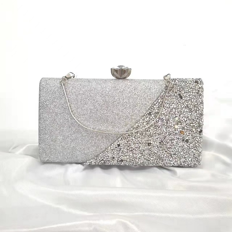 JT9646 IDR.169.000 MATERIAL PU+SEQUIN SIZE L22XH13XW4CM WEIGHT 400GR COLOR SILVER
